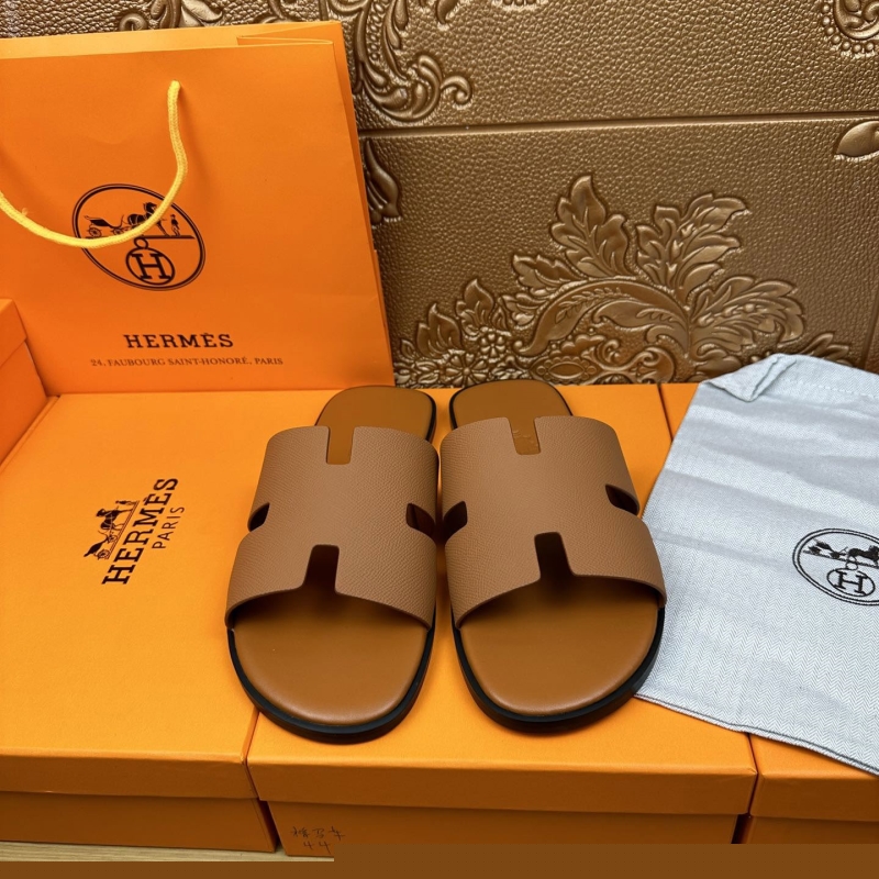 H**mes slippers